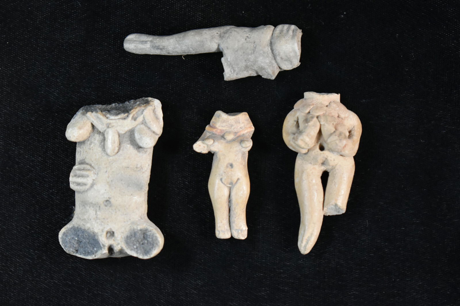 Lot of 4Pre Columbian Figurine Pieces (1 of 5)
