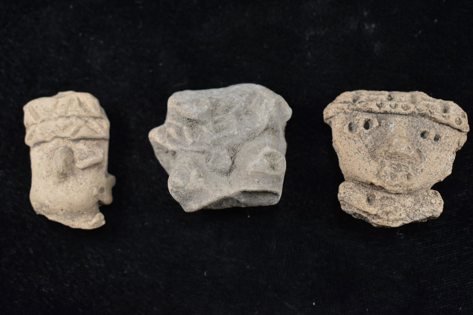 Lot of 3 Pre Columbian Head Fragments (1 of 5)