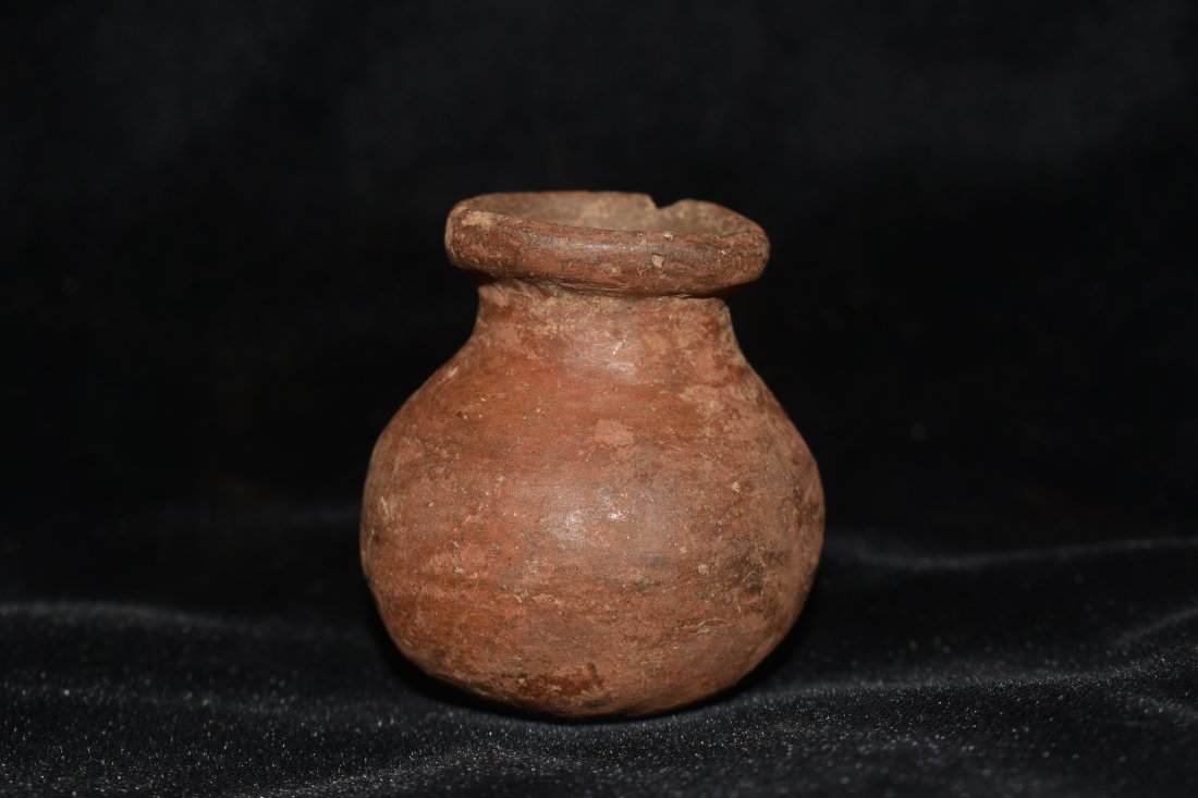 2 3/8" Redware Olla Pre Columbian Jar, Chiriquí (1 of 5)