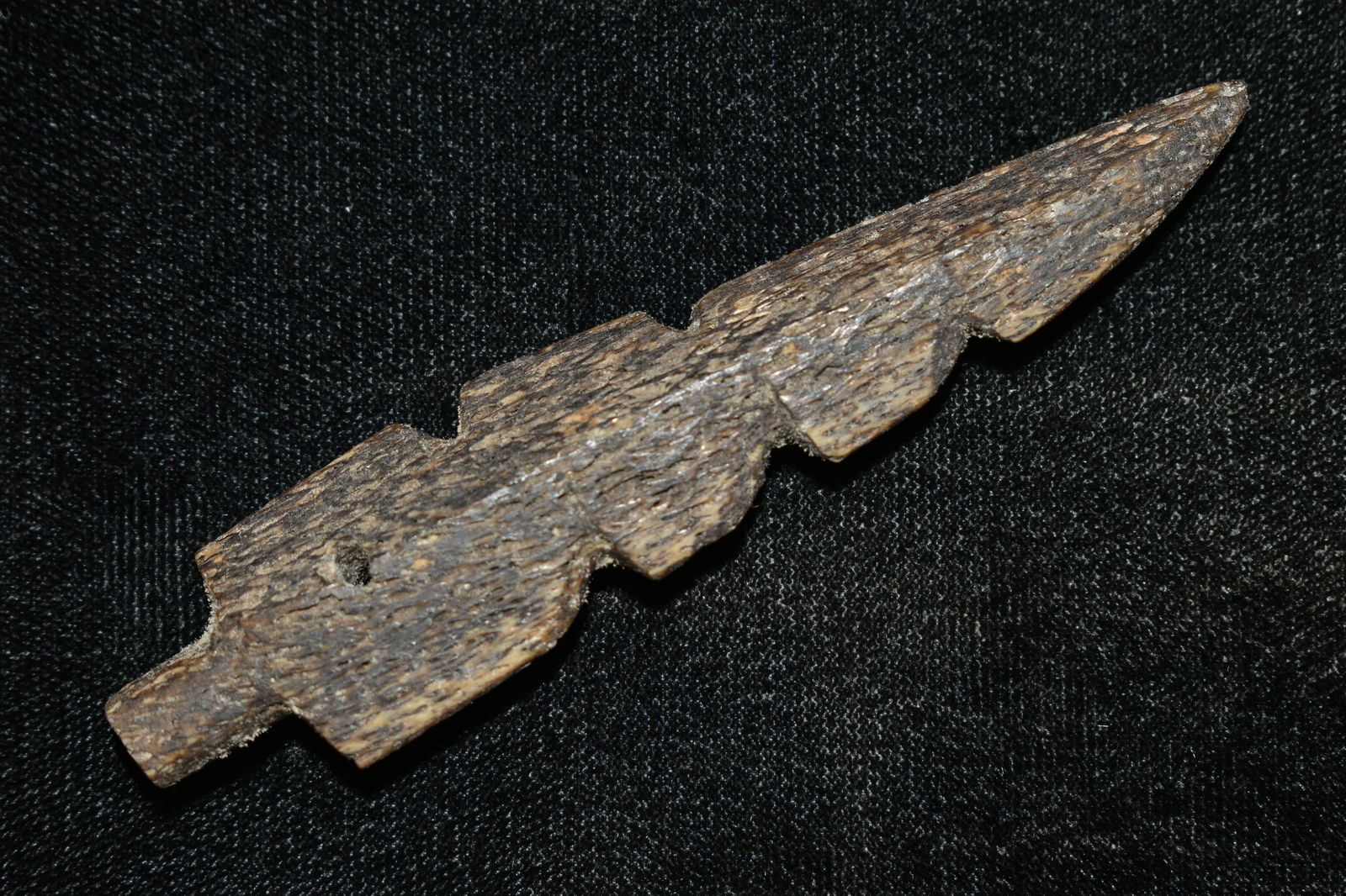 3 1/2" Alaskan Harpoon Tip, Native American Artifacts (1 of 4)