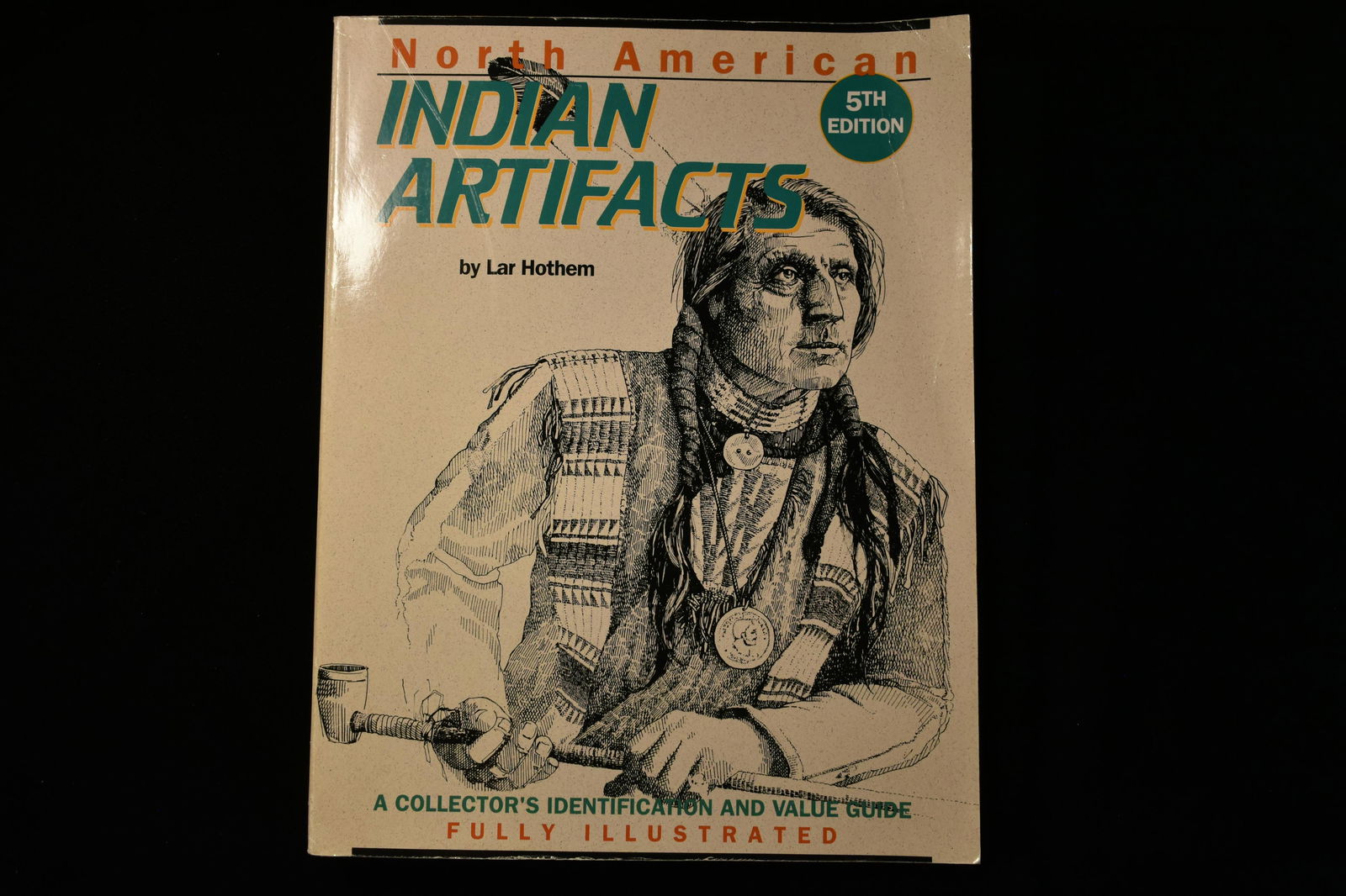 BOOK; NORTH AMERICAN INDIAN ARTIFACTS, 360 PAGES, LAR (1 of 3)
