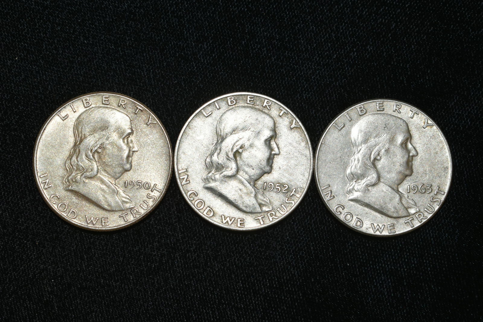 LOT OF 3 FRANKLIN SILVER HALF DOLLARS, 1950, 1952-D, (1 of 2)