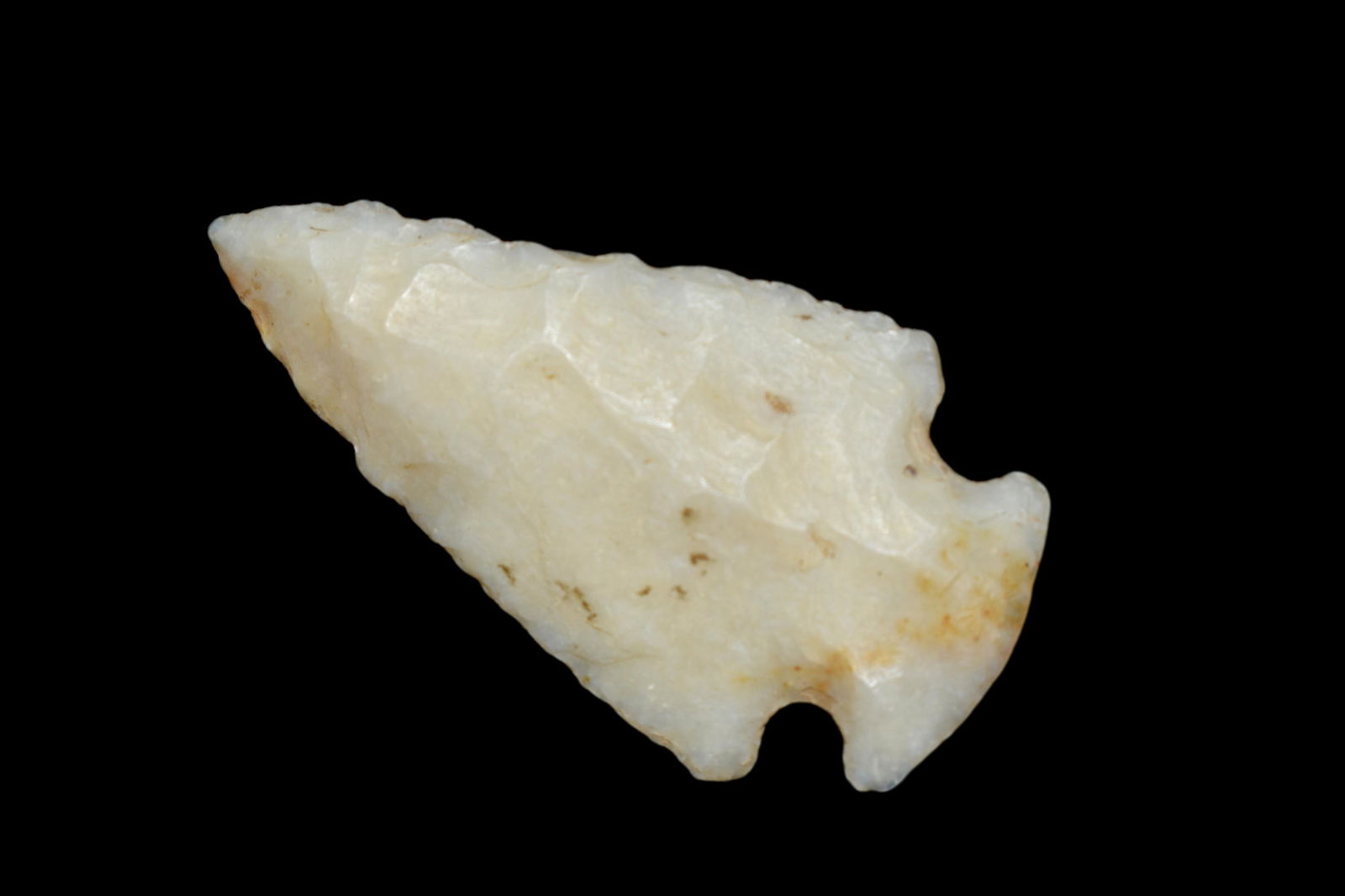2 1/2" Snyders Point, Made of Kaolin,   Native American (1 of 5)