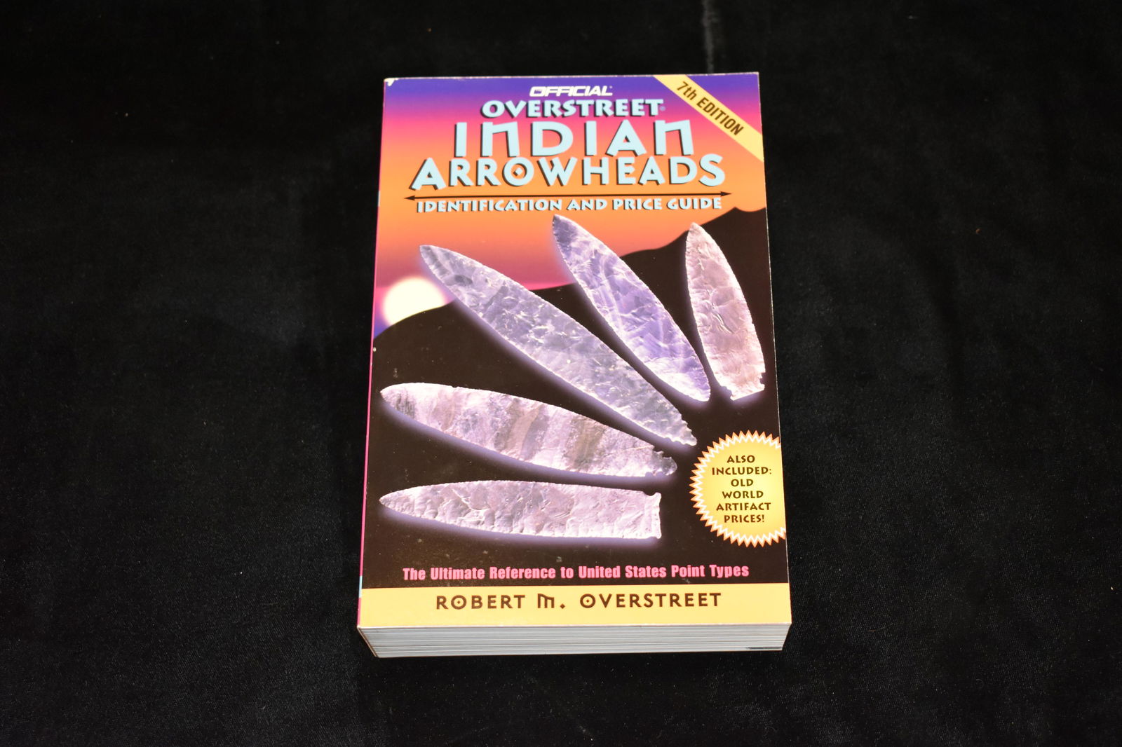 Official Overstreet Indian Arrowheads Identification (1 of 5)