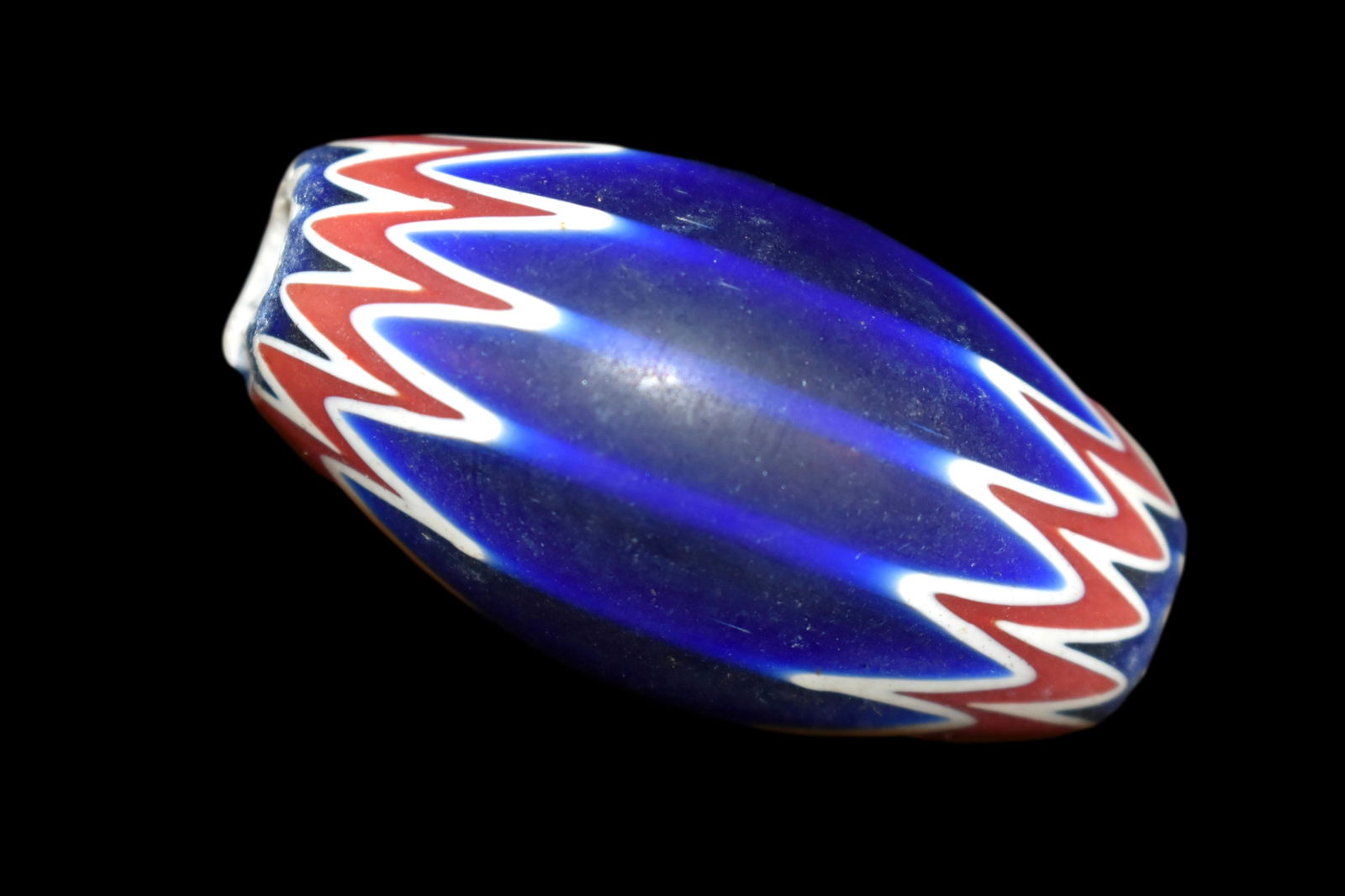1 7/8" Chevron Bead (1 of 5)