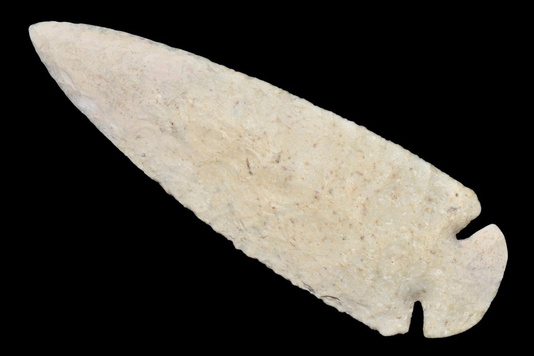 Outstanding 5 1/16" Dovetail found in Hancock Co., Illi (1 of 7)