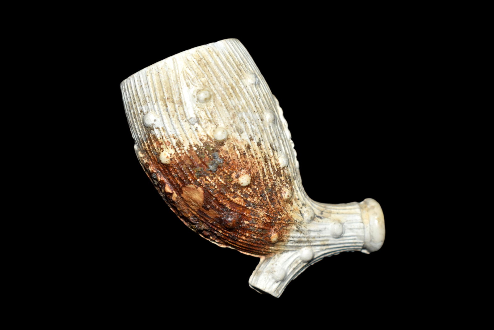 Late 1700 Clay Pipe Bowl Tree Stump Effigy Bowl: Late 1700 Clay Pipe Bowl Tree Stump Effigy Bowl