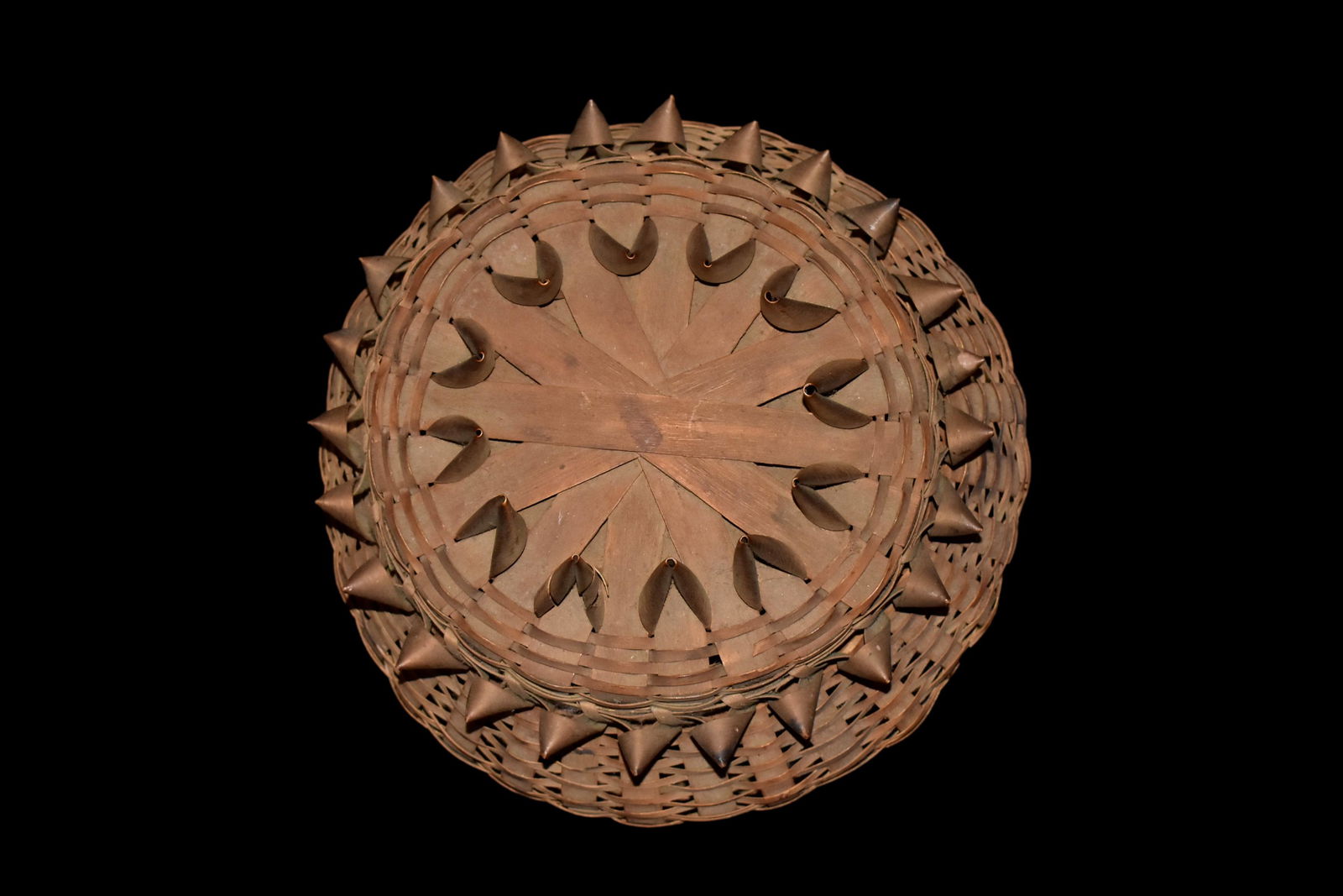 7 3/4" x 5 1/4" Native American Woven Basket (1 of 5)