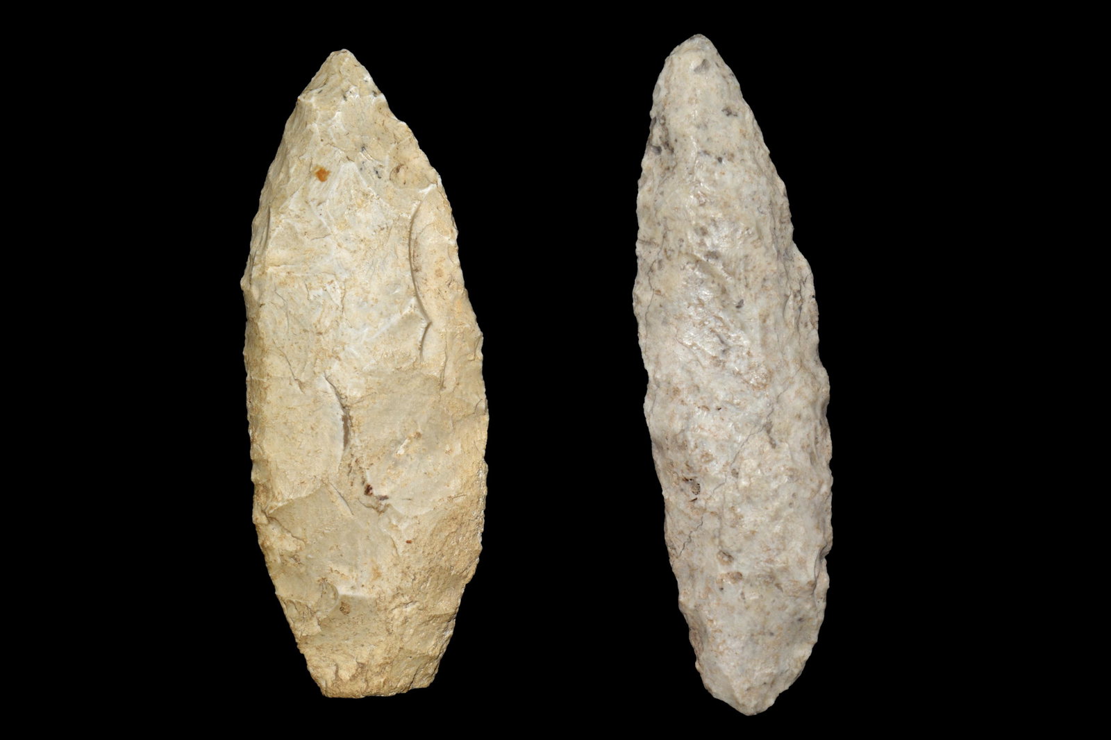 Lot of 2 Arrowheads found in Oklahoma FB Col. Phillip W: Lot of 2 Arrowheads found in Oklahoma FB Col. Phillip Warrick