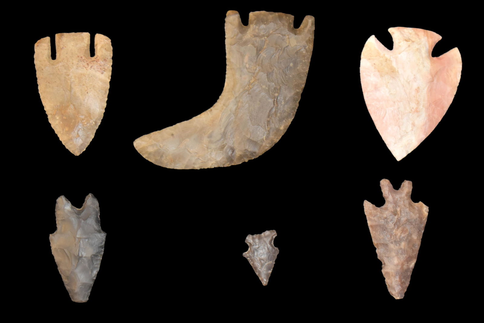 Frame containing 6 reproducation arrowheads found in (1 of 2)