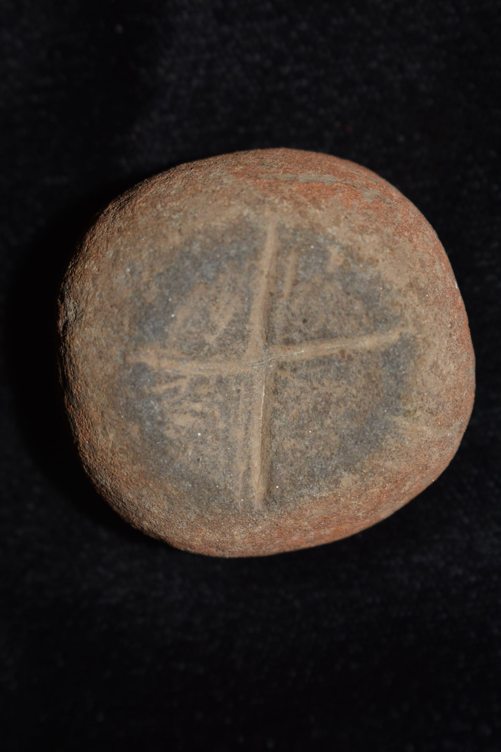 1 1/2" Discoidal Motley COA found in Jersey or Madison: 1 1/2" Discoidal Motley COA found in Jersey or Madison County Illinois