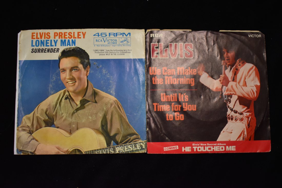 Lot of 2 Elvis Presley 45 RPM's-with slipcovers (1 of 11)