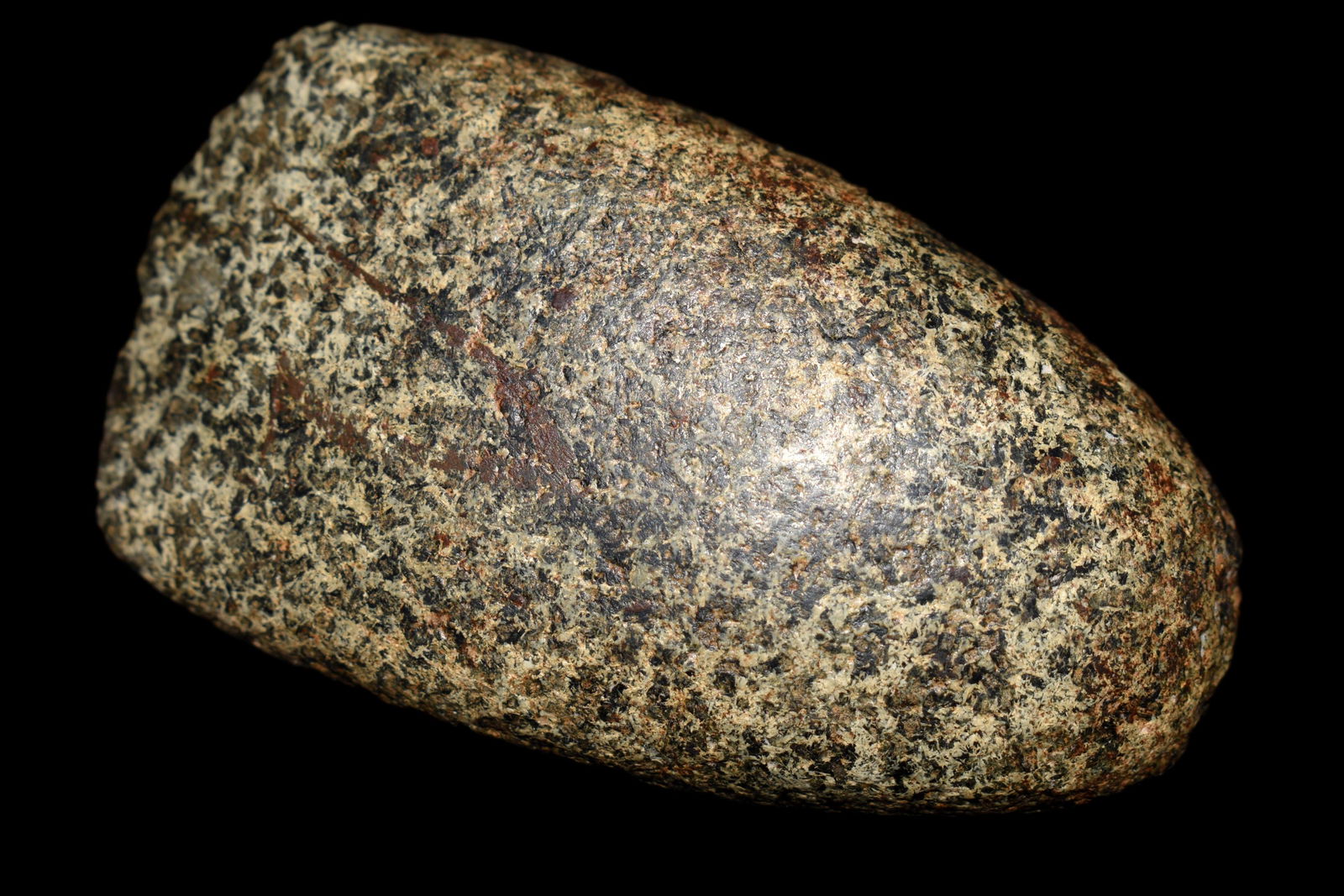 3 1/2" Speckled Granite celt Green Co ILL Ex Nick (1 of 5)