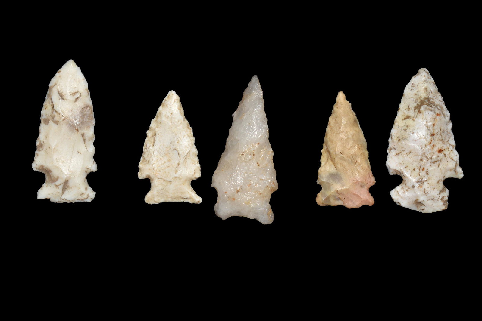 Lot of 5 Illinois Birdpoints. The Biggest is 1 1/4" (1 of 2)