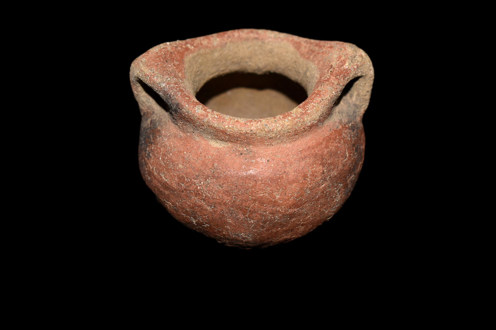 2 x 2 1/2 " precolumbian mini pot/ seed jar Ex Jerry (1 of 8)