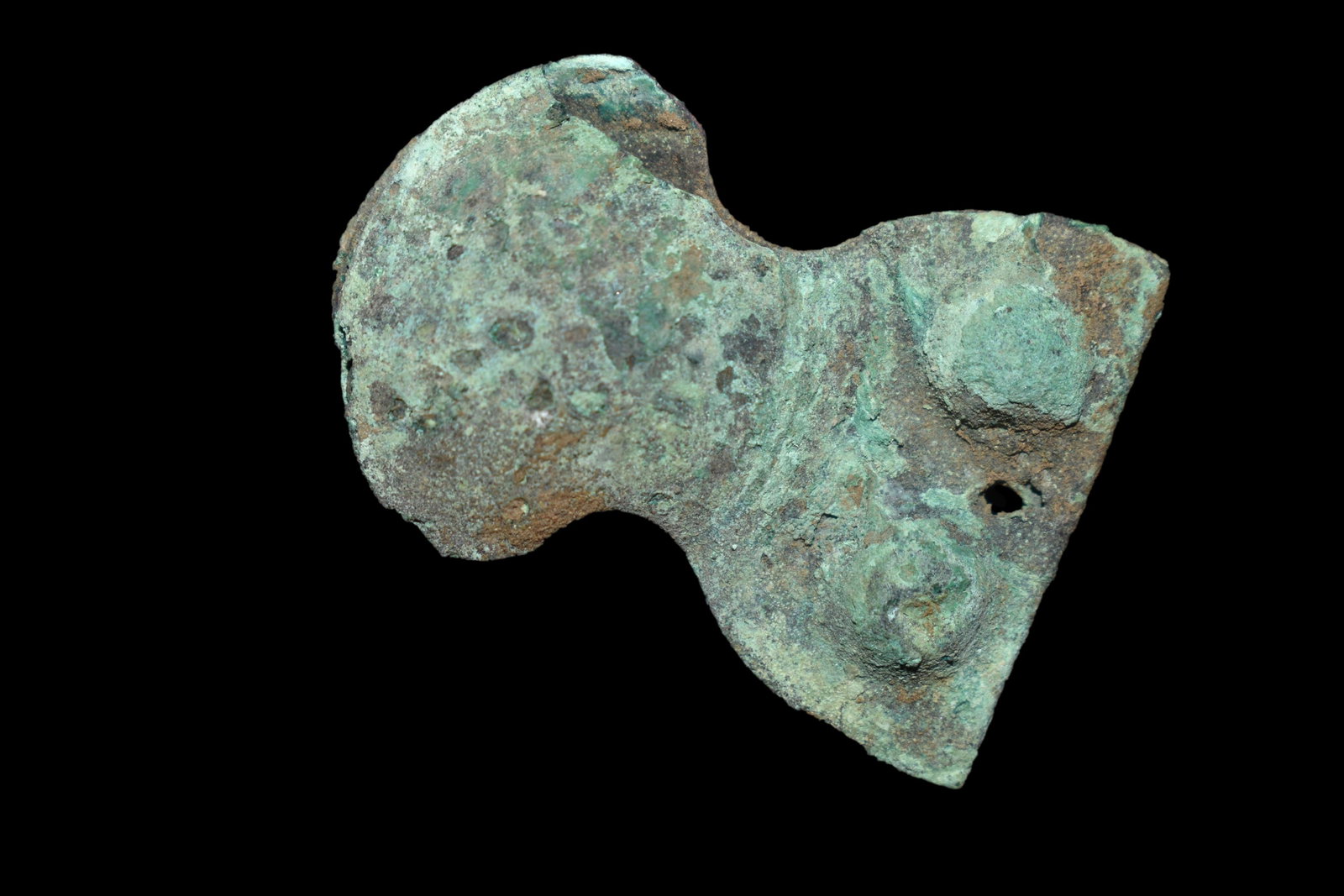 Moche Mantle Ornament (1 of 6)