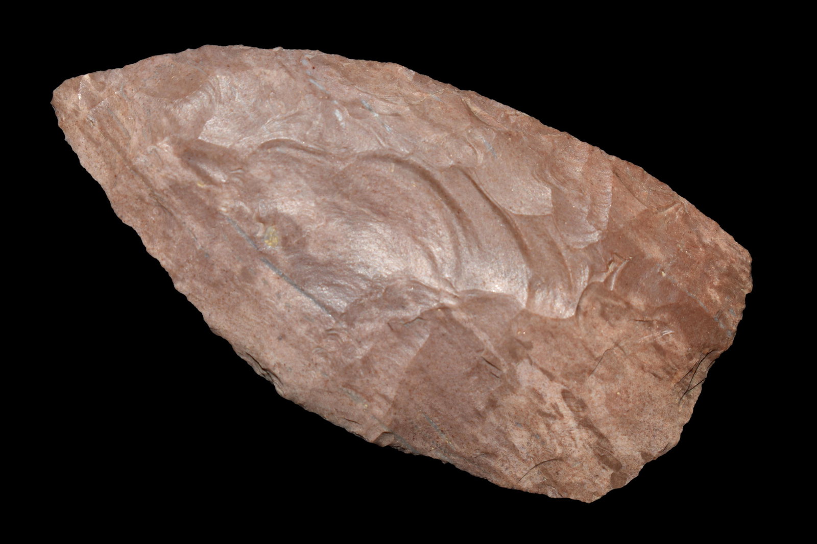 2 1/4" RED OCHRE BLADE FOUND IN BENTON/HUMPHREYS COUNTY (1 of 4)