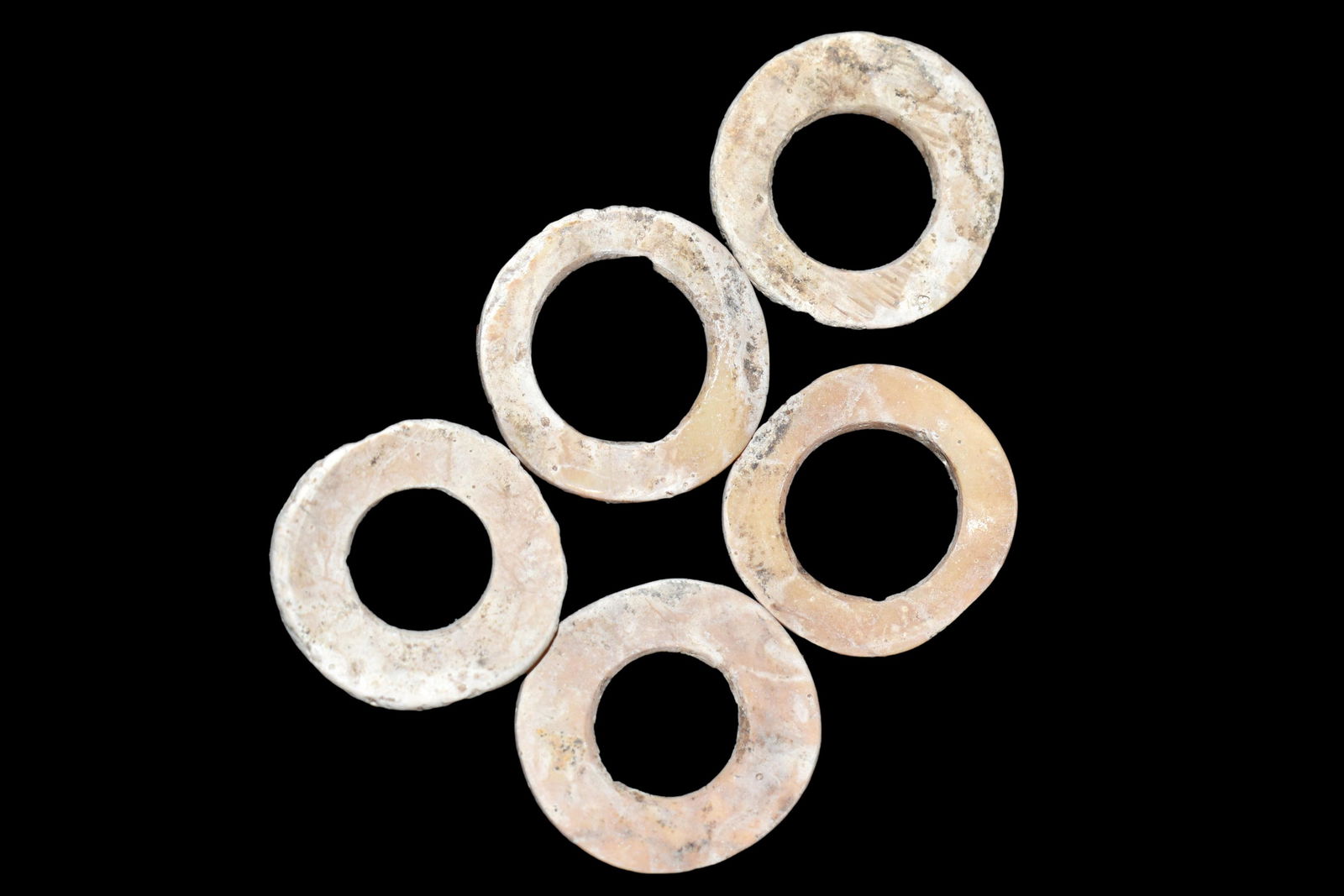 LOT OF 5 LARGE PRE-COLUMBIAN SHELL DISC BEADS FROM (1 of 2)