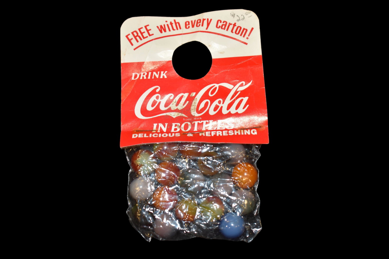 LOT OF VINTAGE MARBLES, COCA COLA: LOT OF VINTAGE MARBLES, COCA COLA