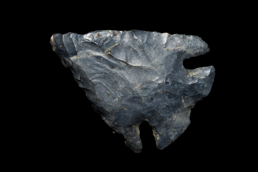 1 7/8" Lost Lake, Ohio, Colorful Blue/Grey Material. (1 of 7)