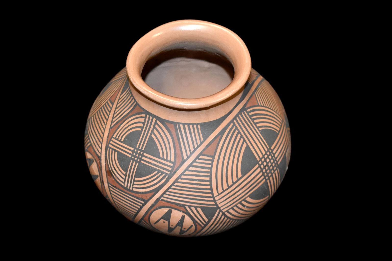 6 1/2" Casa Grande style Pot/Olla Signed by Eusebio (1 of 5)