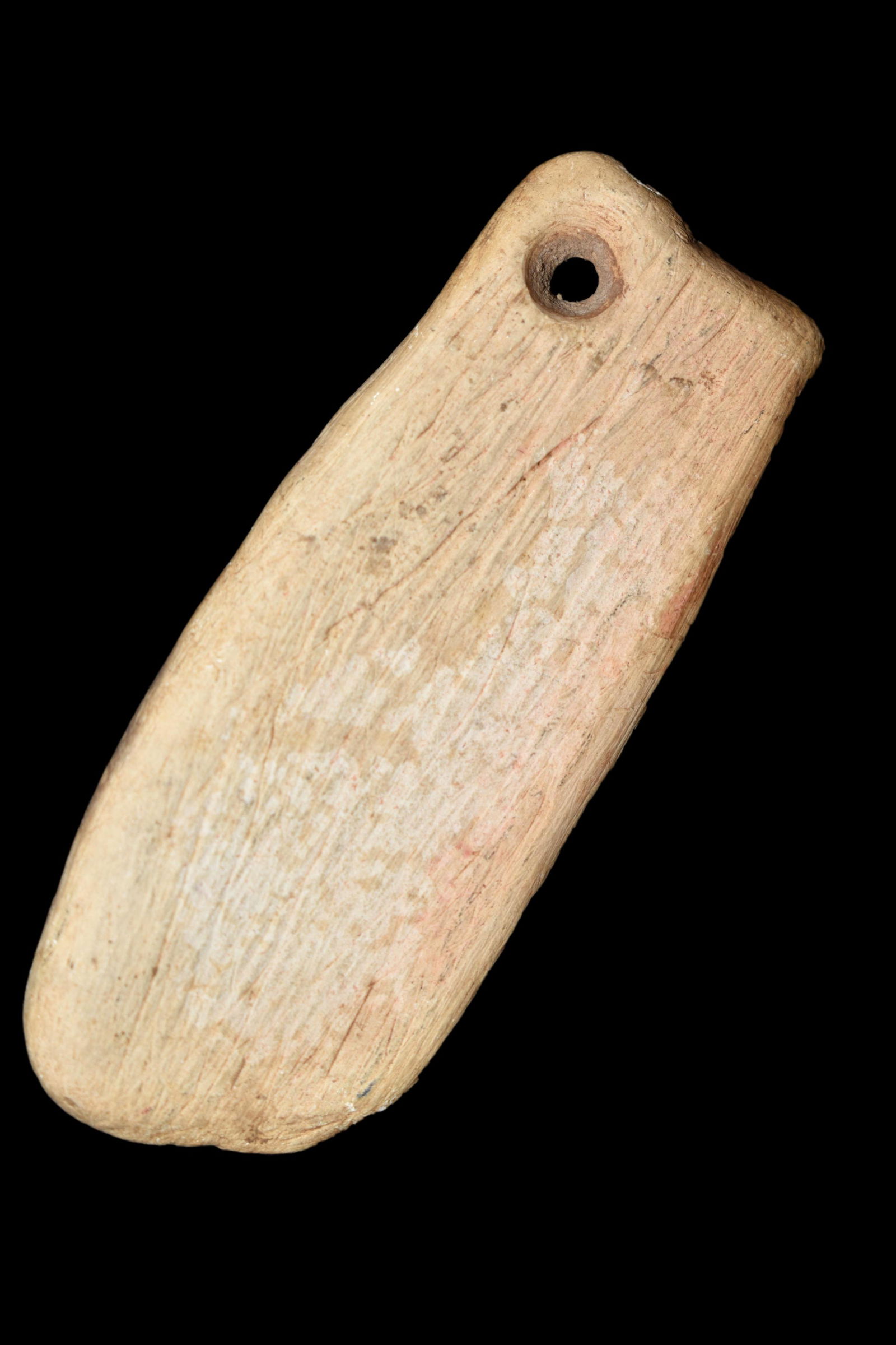 2 5/8" Shell Pendant From the midwest region (1 of 6)