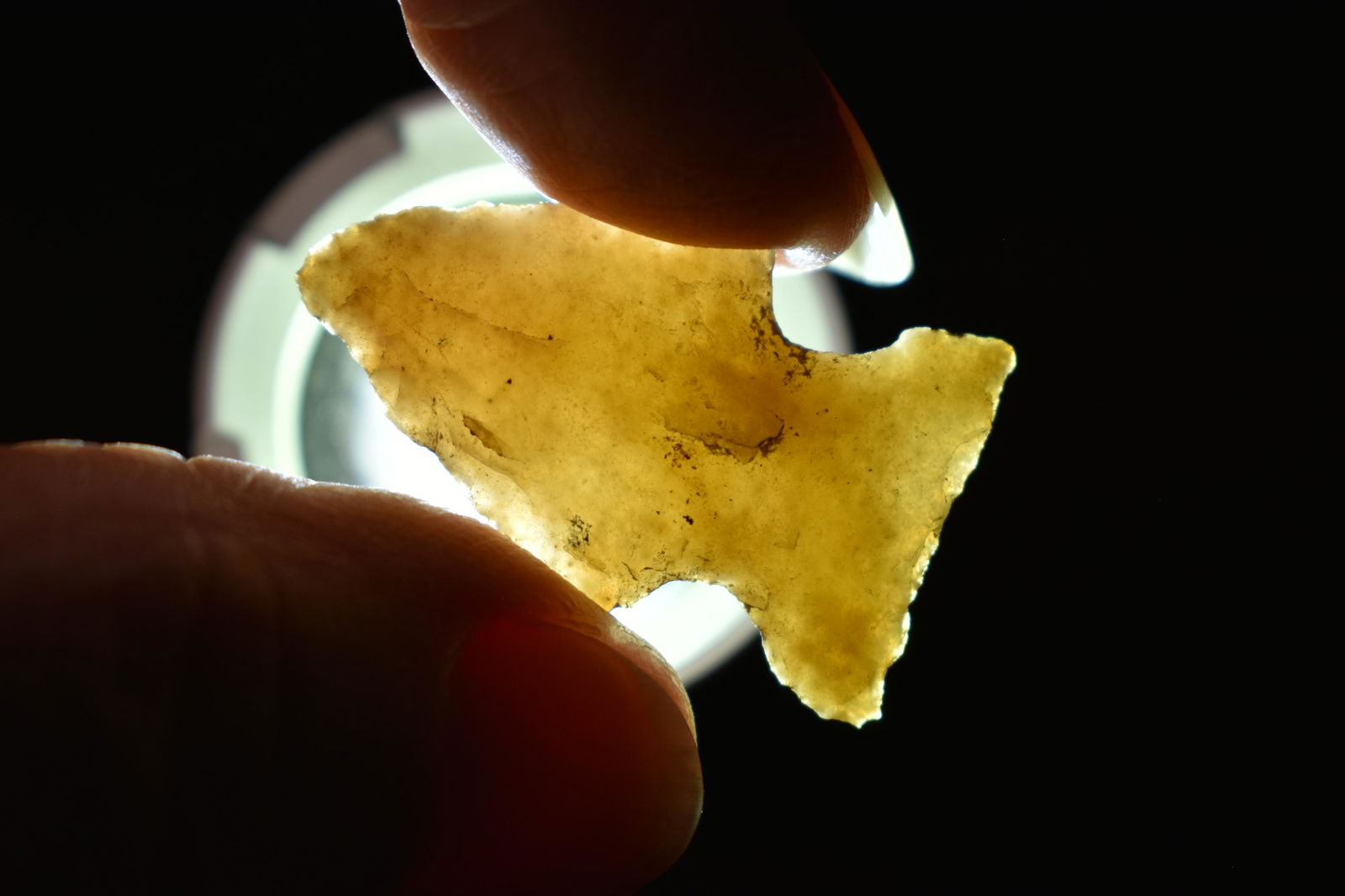 1 1/4" Jacks Reef a translucent piece made from Crescent Quarry found in Brown Co, Illinois. (1 of 5)