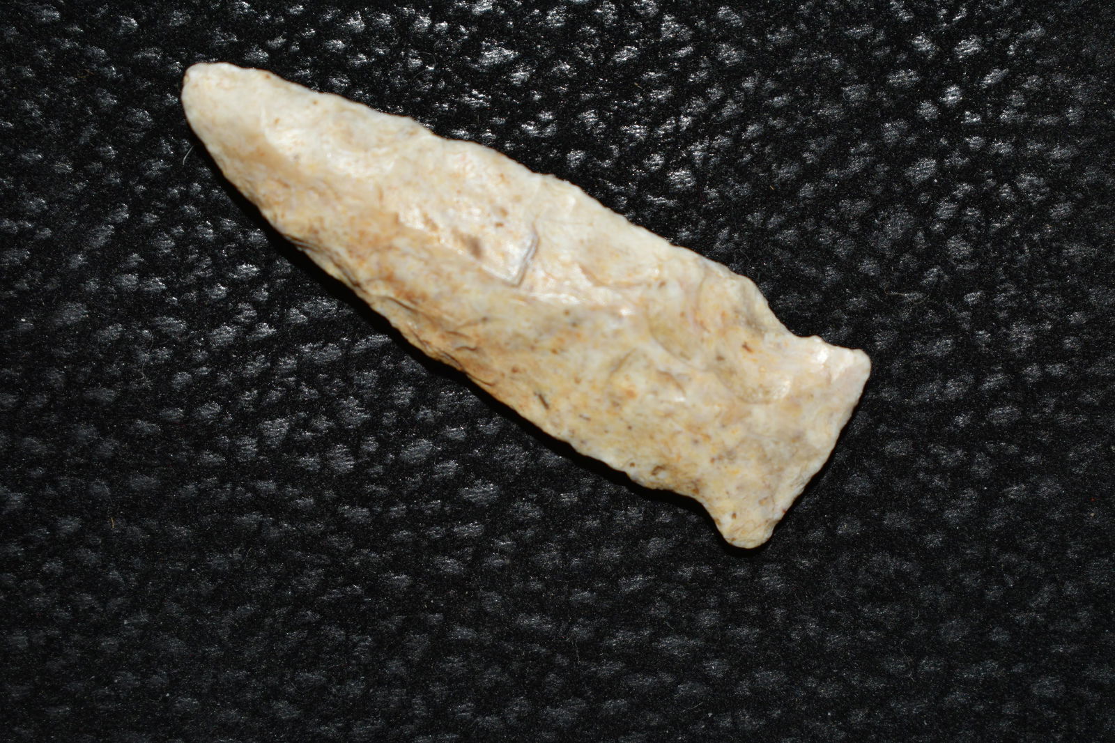 2" Knight Island made from Burlington flint found in Brown Co, Illinois. (1 of 4)