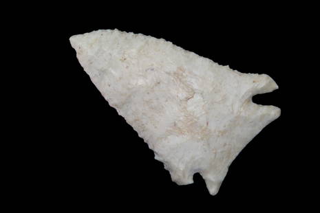 2 3/8" Neuberger made of Burlington Chert. Very thin, Found in Cass Co Illinois On the Lippert Farm: 2 3/8" Neuberger made of Burlington Chert. Very thin, Found in Cass Co Illinois On the Lippert Farm near the town of Arenzville