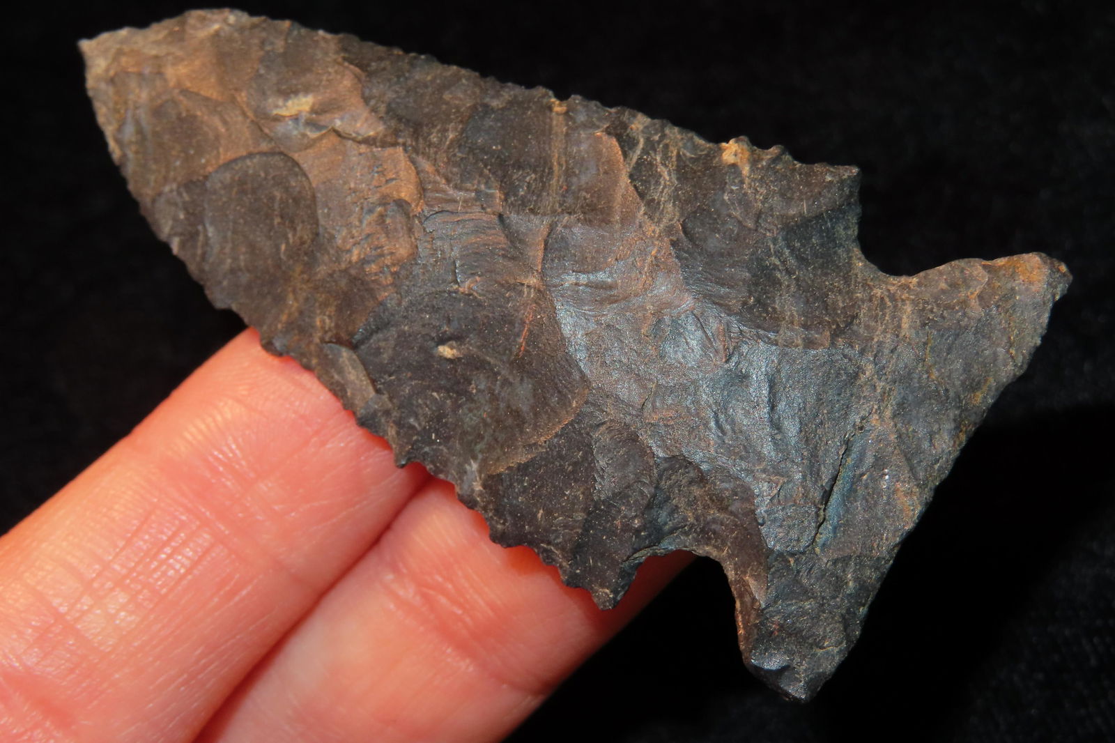 2 5/8" Archaic cornernotch, found in Kentucky (1 of 4)
