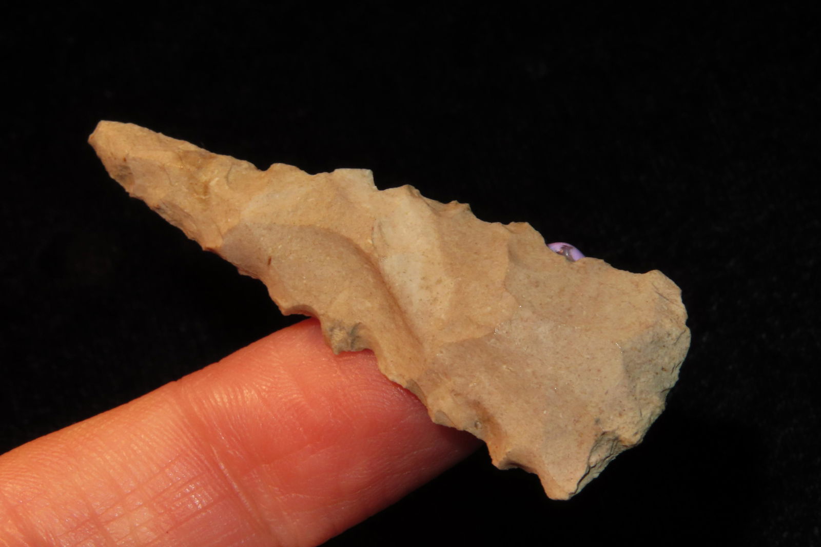 1 7/8" Fort Ancient serrated Feurt type Triangle, found in Ohio (1 of 4)