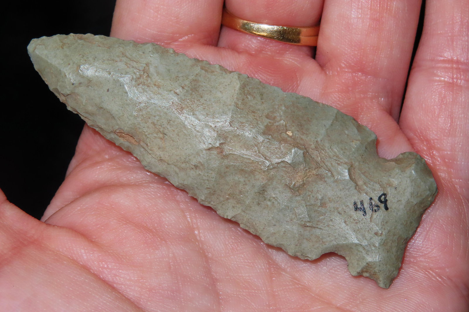 2 7/8" Sidenotch found in California EX. Sam Wasion Collection Authentic Native American  Artifact (1 of 6)