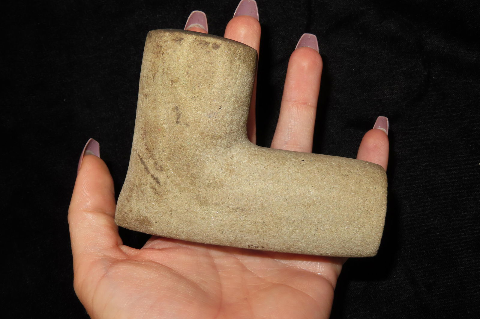 3 3/4" x 2 3/4" Nice Mississippian to Historic Sandstone Elbow Pipe found in Red Lake Minnesota Ex (1 of 7)