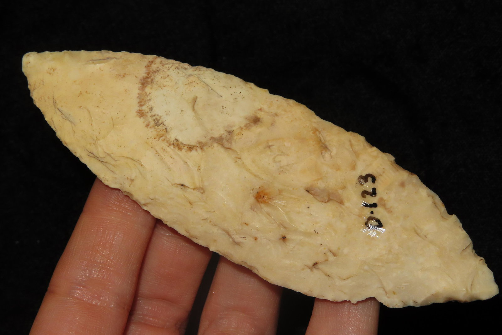 4 1/4" Paleo point Ex Sam Wasion Collection (1 of 6)
