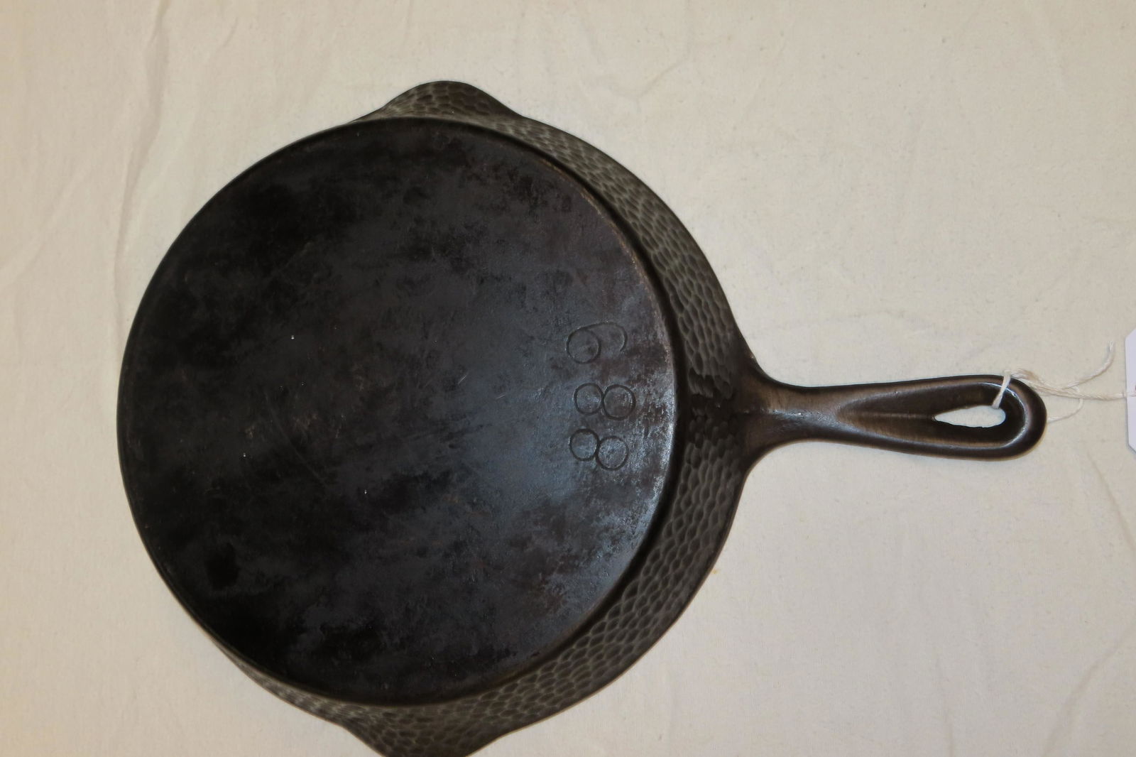 Chicago Hammered #9 Skillet 889 Slight Wobble, Good Condition from the Jim Millard Collection, South: Chicago Hammered #9 Skillet 889 Slight Wobble, Good Condition from the Jim Millard Collection, South East Iowa / North East Missouri