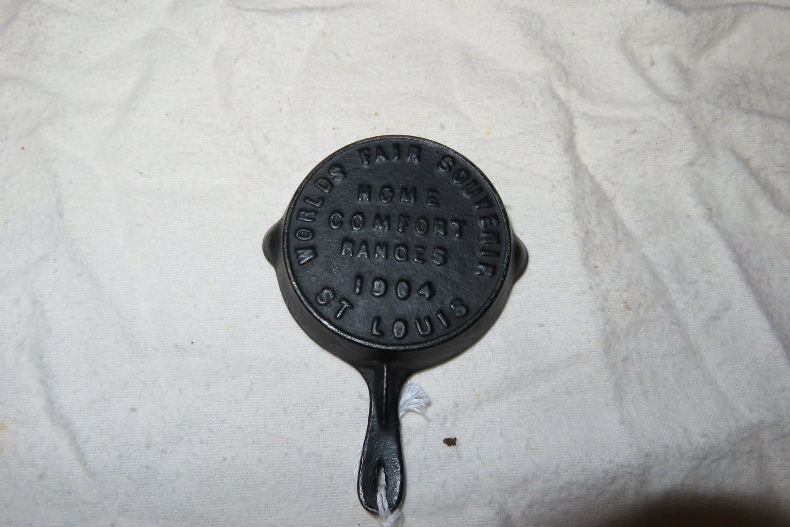 1904 World's Fair Advertising Skillet from the Jim Millard Collection, South East Iowa / North East (1 of 4)