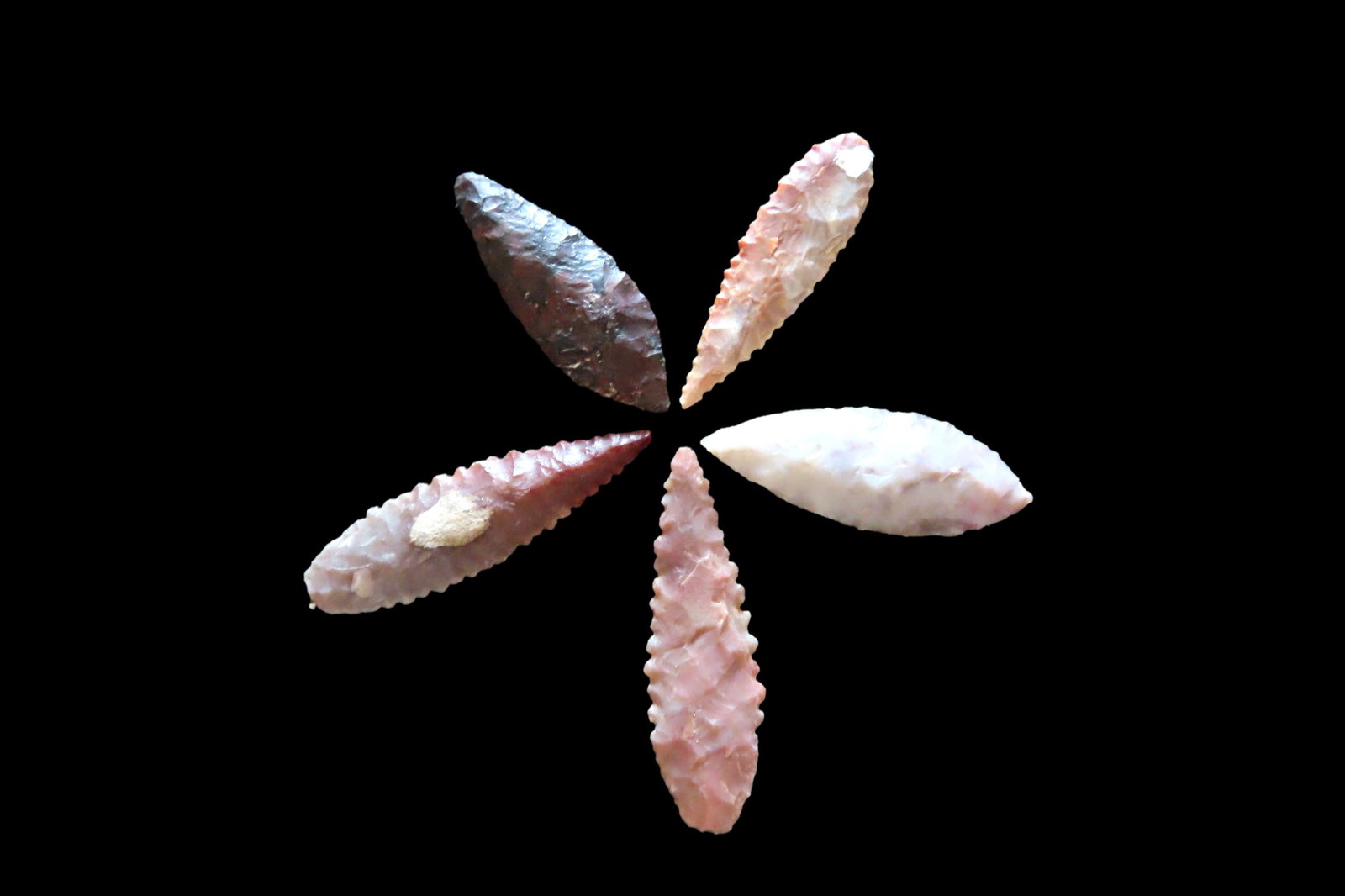 Grouping of Authentic Neolithic Arrowheads found in Africa.   These points come from the neolithic (1 of 3)