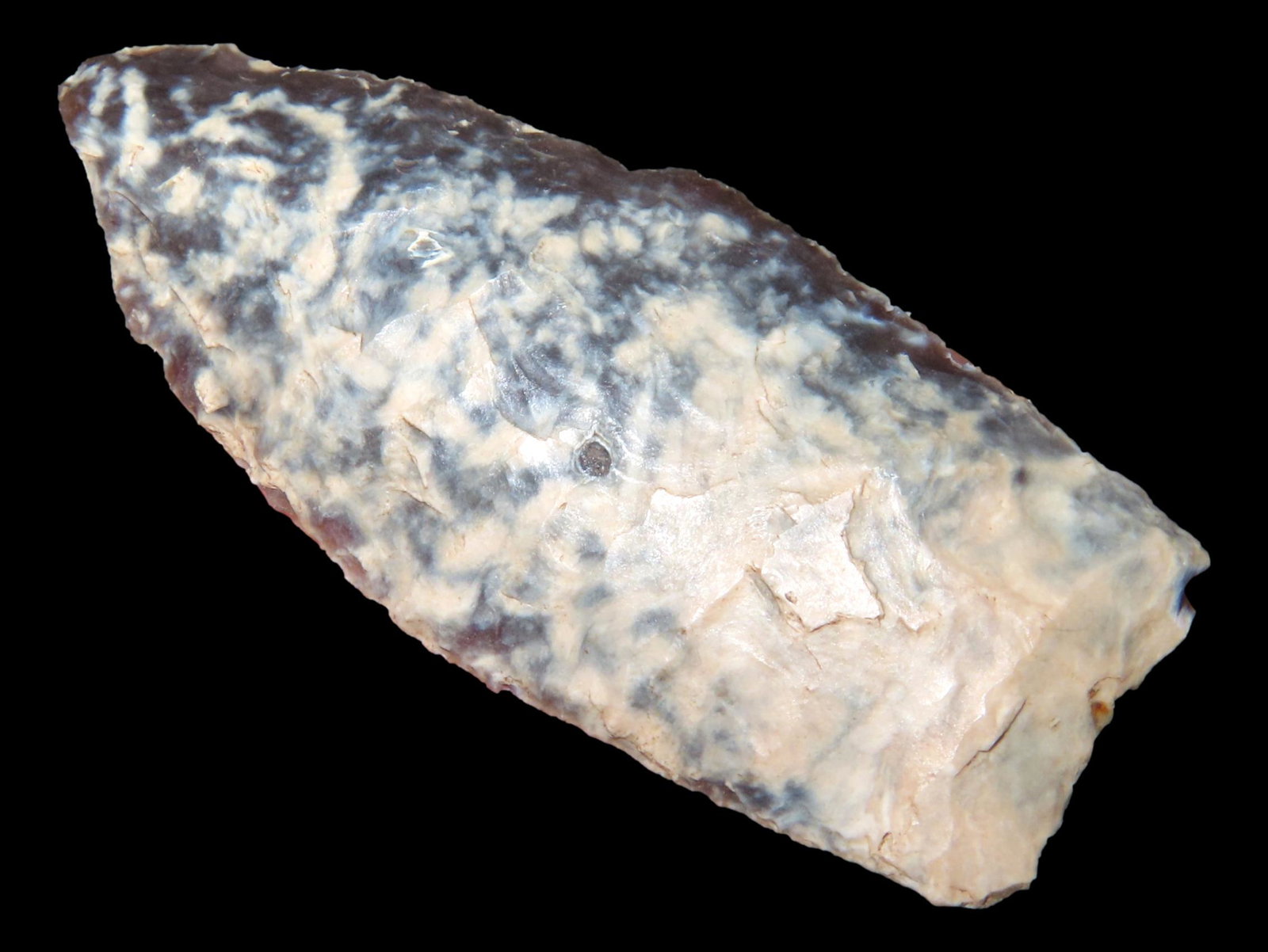 2  1/8"  x 1" Agate Basin. South Dakota (1 of 7)