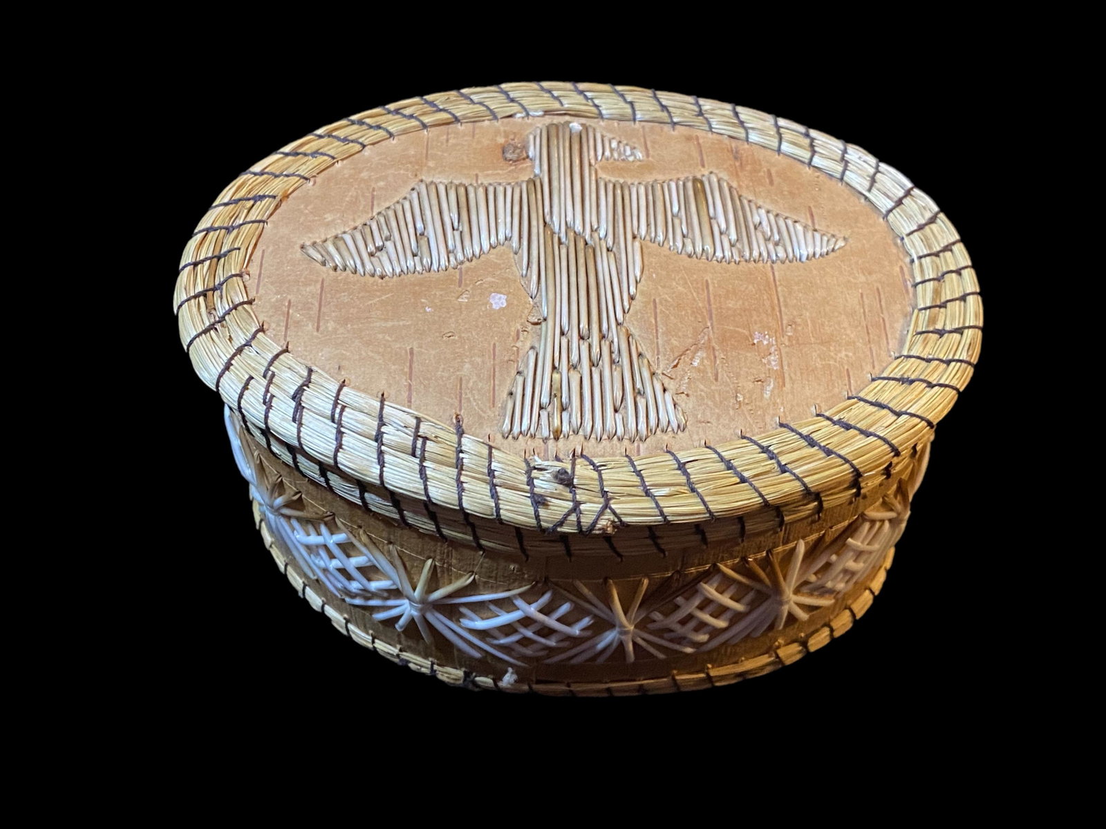 4 3/4" Porcupine Quill Basket - Intricate Designs: 4 3/4" Porcupine Quill Basket - Intricate Designs