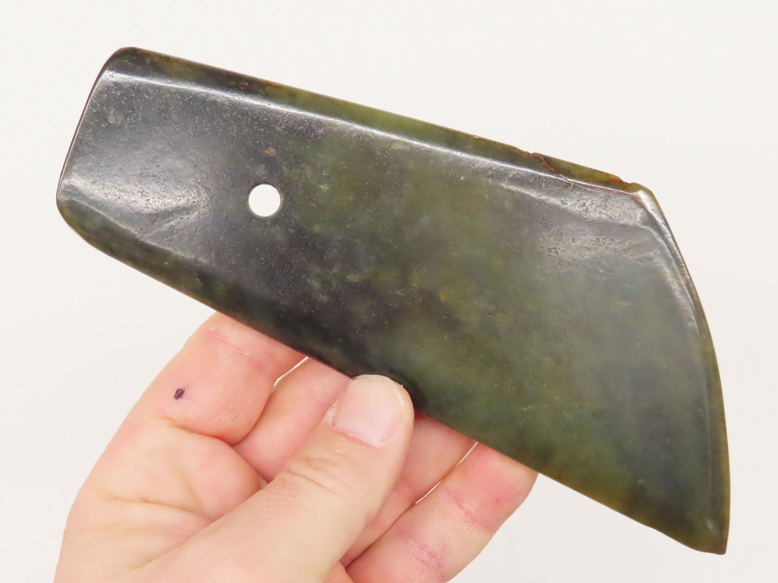 6.5/8" Jade Axe / Knife, China, Ex Tommy Bryden (1 of 8)