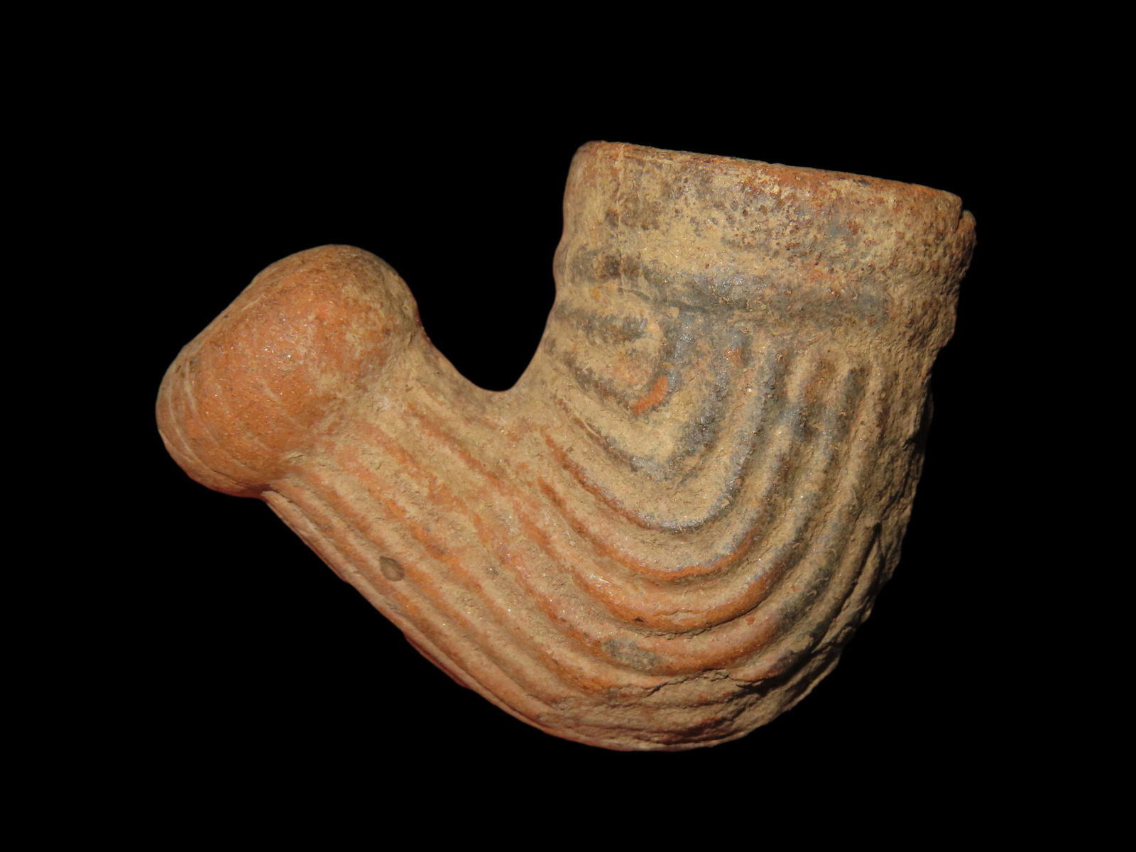 NICE HISTORIC FUR TRADE PIPE FOUND IN WHITE COUNTY ILLINOIS BY TOM HAGGERMAN, NICE EXAMPLE WITH NO D (1 of 5)