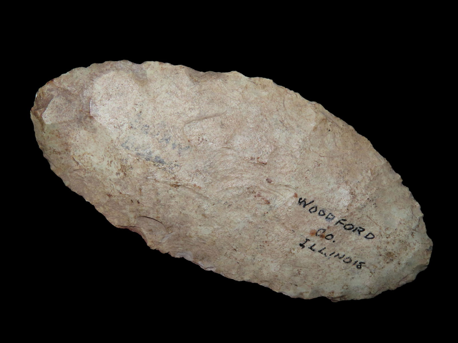4 3/8" Oval knife made of Millcreek Chert from Woodford Co, Illinois (1 of 7)