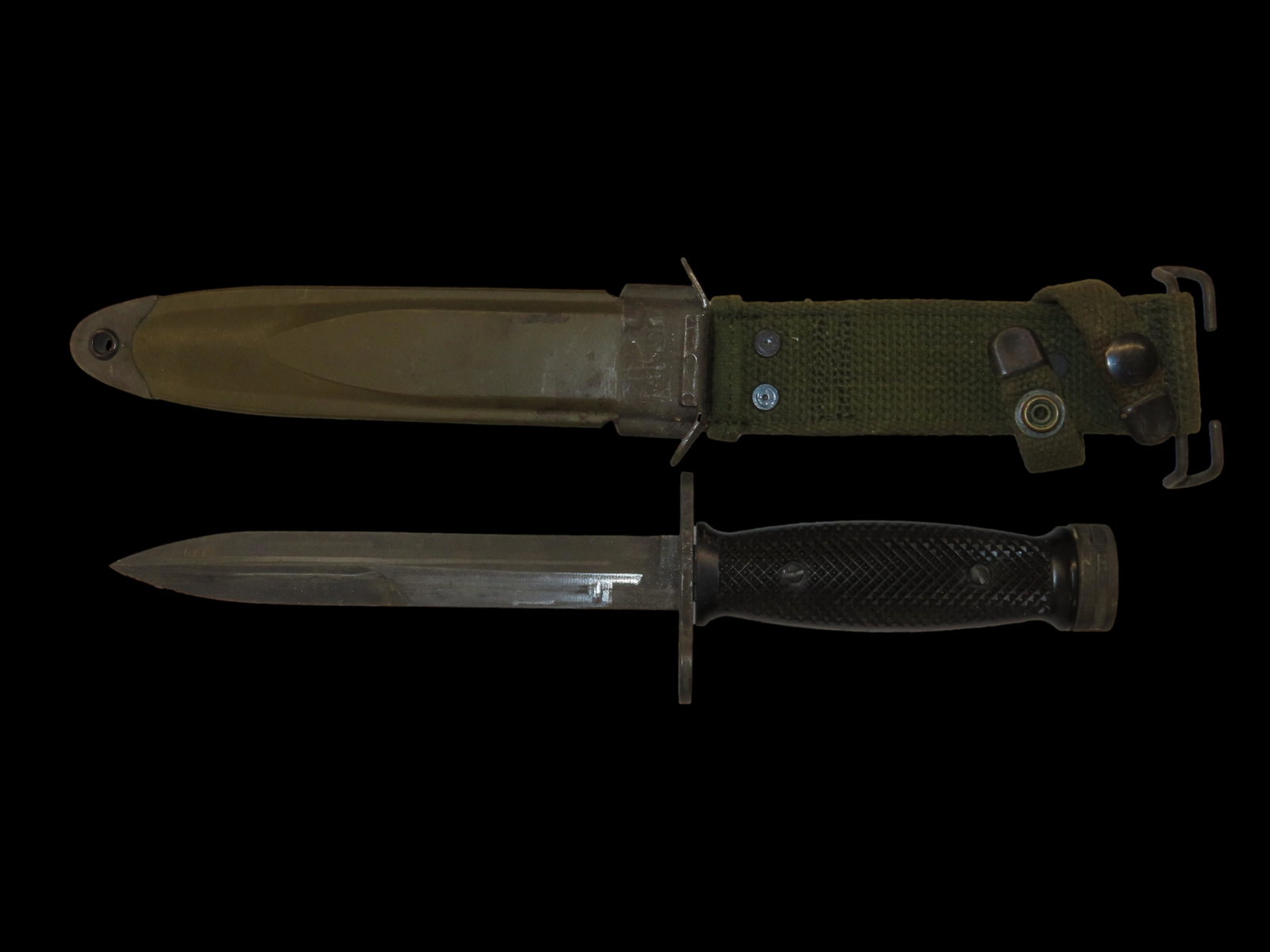 US Military Bayonet Vietnam War US M8A1: US Military Bayonet Vietnam War US M8A1