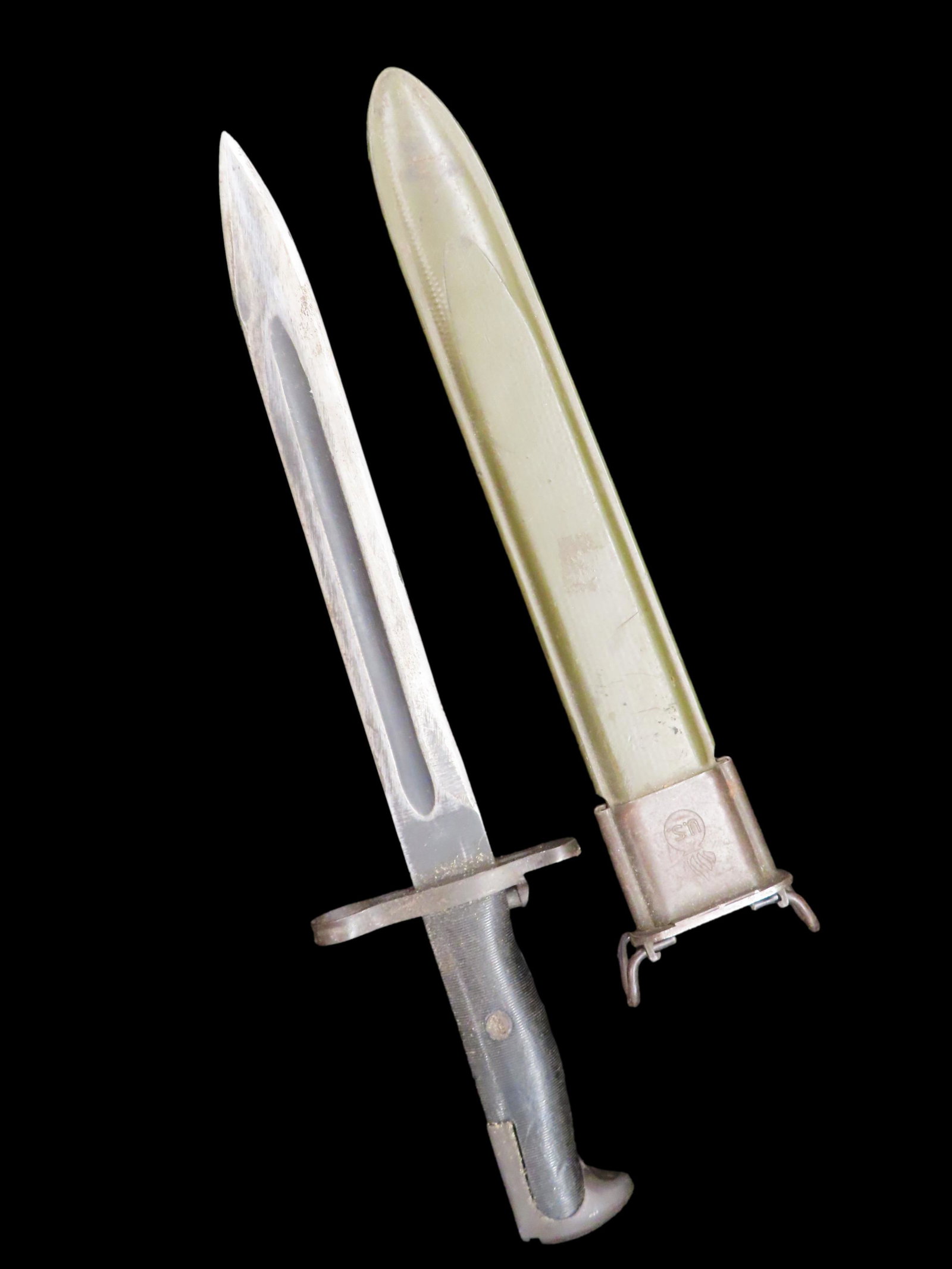 United States US Bayonet UFH Rifle bayonet w/ Scabbard for M1 Grand: United States US Bayonet UFH Rifle bayonet w/ Scabbard for M1 Grand