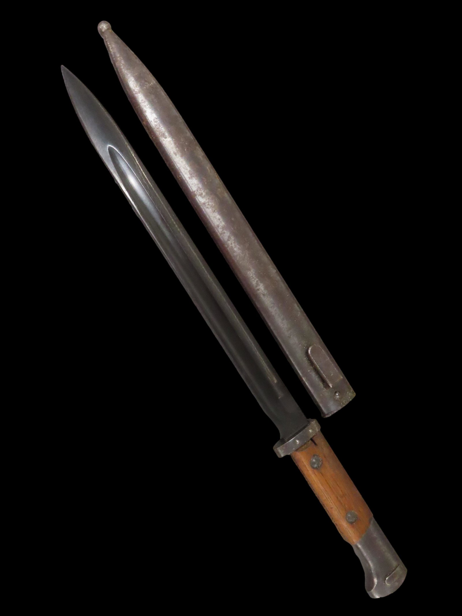 DOT 42 Bayonet German G24(T) type DOT 1942 matching Scabbard S/N 2582g: DOT 42 Bayonet German G24(T) type DOT 1942 matching Scabbard S/N 2582g
