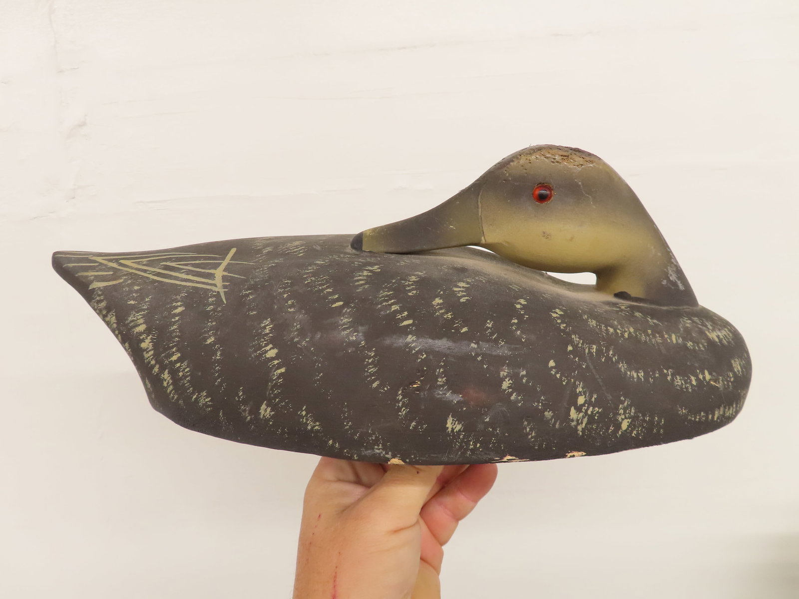 Wooden Black Duck Decoy, Preening Pose, Ex Briscoe Collection, Duck/Goose Decoy, Waterfowl, Hunting, (1 of 6)