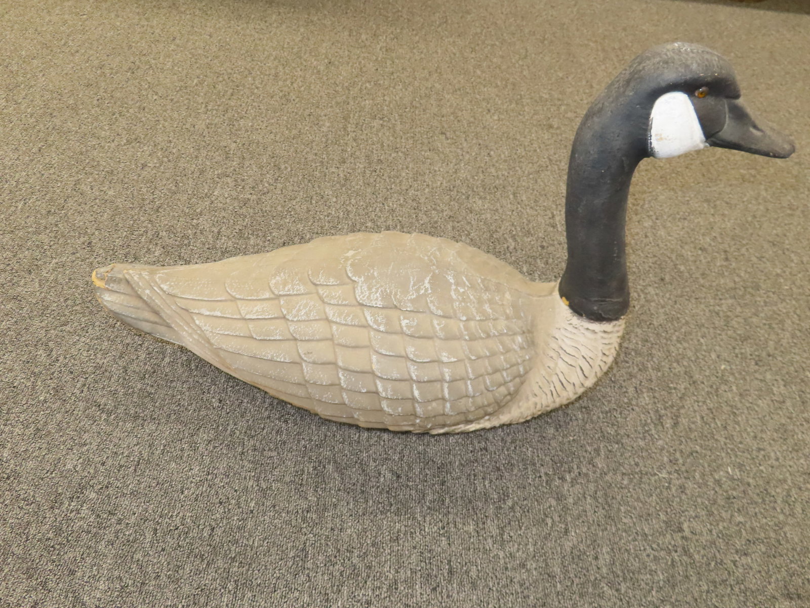 Paper Mache` Canadian Goose Decoy, General Fiberco, Missouri, Ex Briscoe Collection, Duck/Goose: Paper Mache` Canadian Goose Decoy, General Fiberco, Missouri, Ex Briscoe Collection, Duck/Goose Decoy, Waterfowl, Hunting, Primitive, Antique, Quincy Illinois