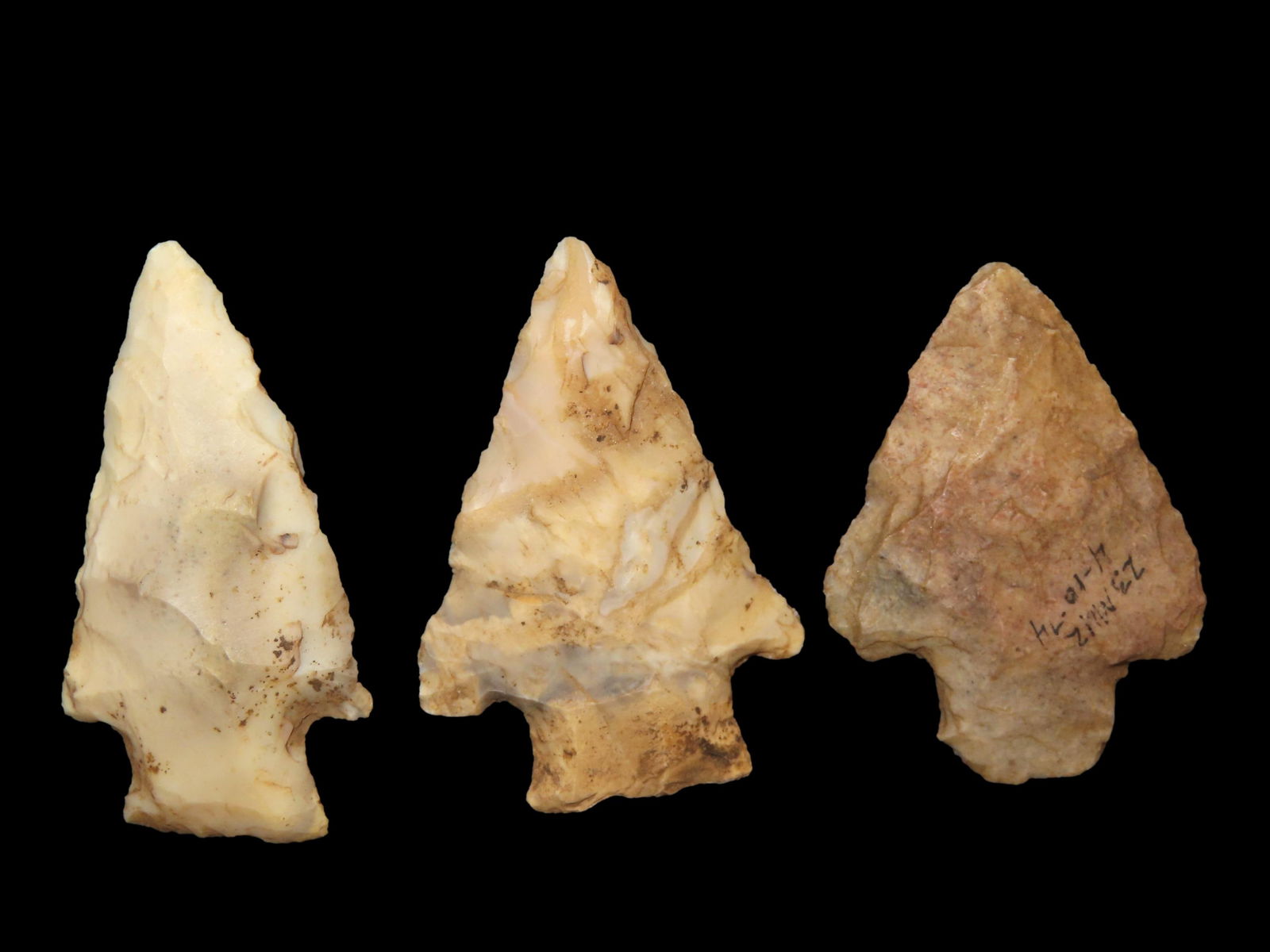 Grouping of 3 Archaic Etley's, longest being 2 5/8", found in Audrain Co Missouri out of a private (1 of 2)