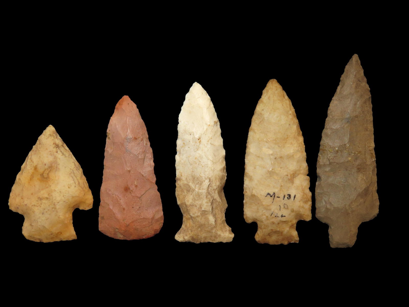 Grouping of 5 Authentic Arrowheads, longest being 3 3/8", found in Audrain Co Missouri out of a (1 of 3)