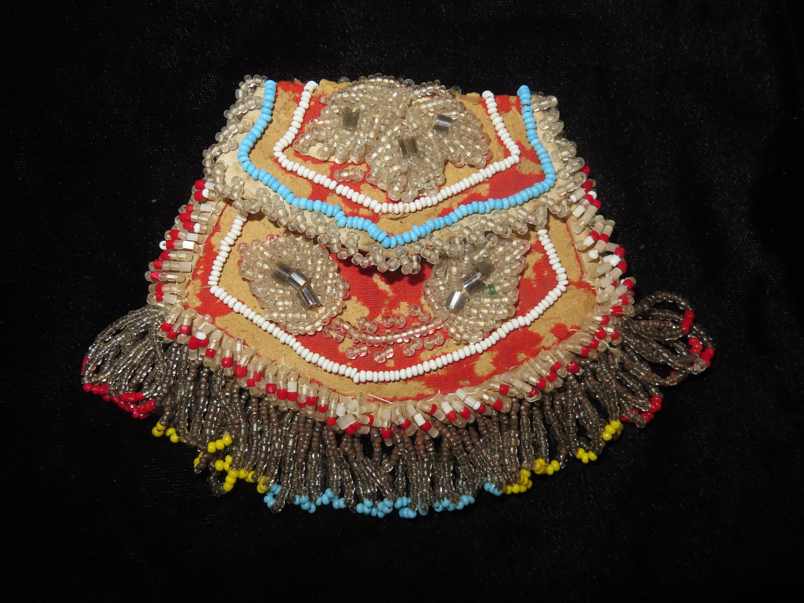 Beaded Early Purse (1 of 9)